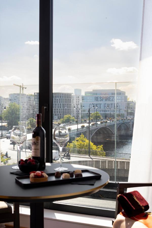 Howard Sur Seine - Asnieres Paris La Defense Ngoại thất bức ảnh