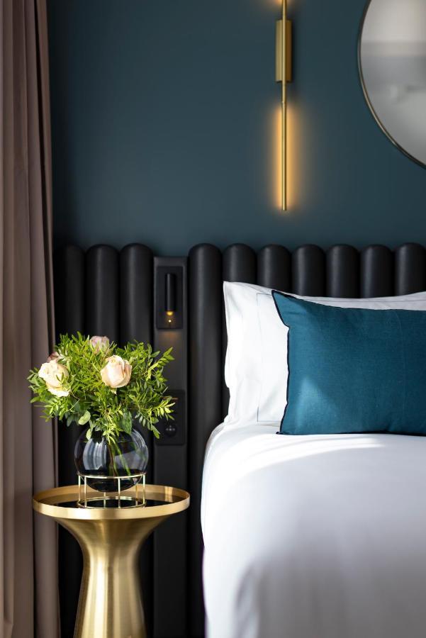 Howard Sur Seine - Asnieres Paris La Defense Ngoại thất bức ảnh